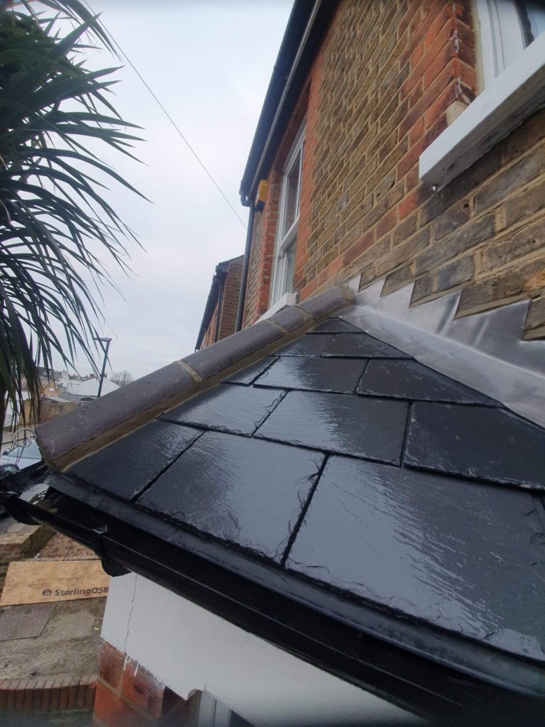 Bay roof in natural slate